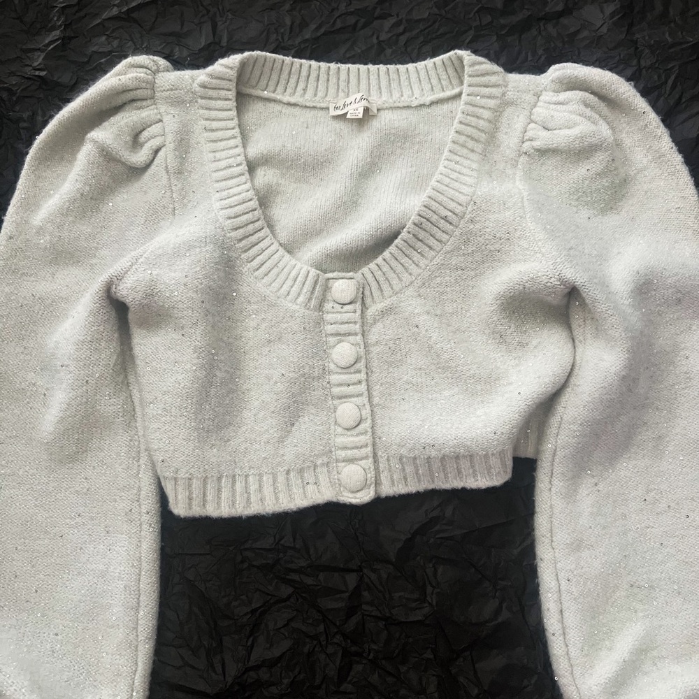 FOR LOVE & LEMONS CROP TOP SWEATER